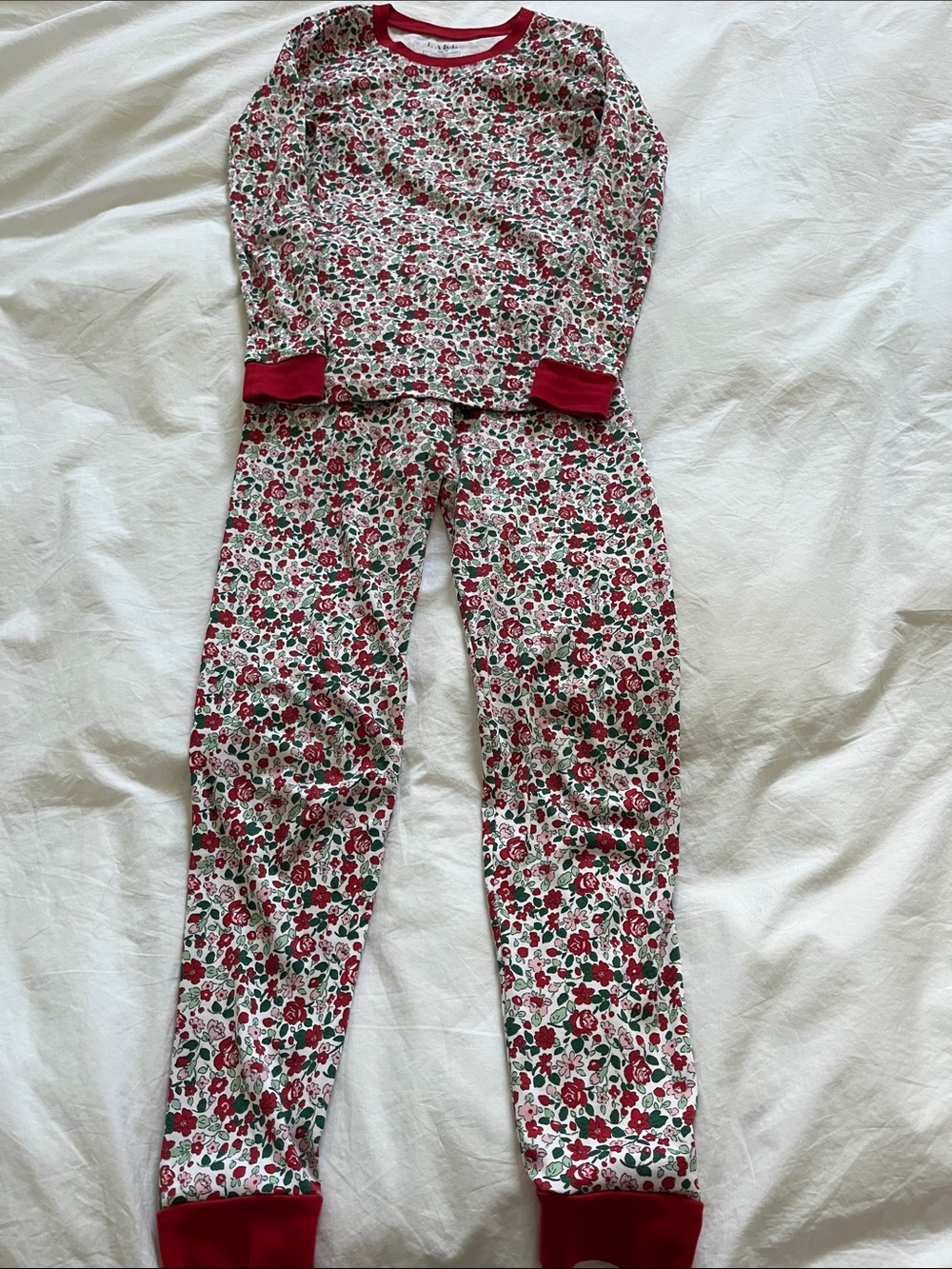 NWOT Lake 100% cotton super soft girls luxury floral pajama set size 10 kids